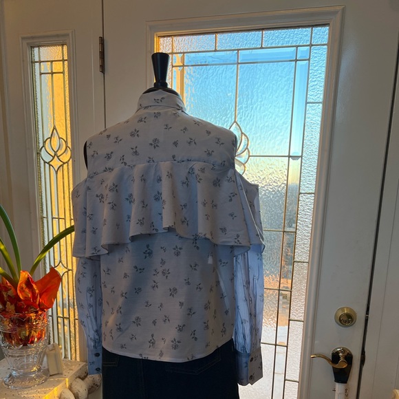 Ladies cold shoulder floral light blue long sleeve shirt - Picture 7 of 11